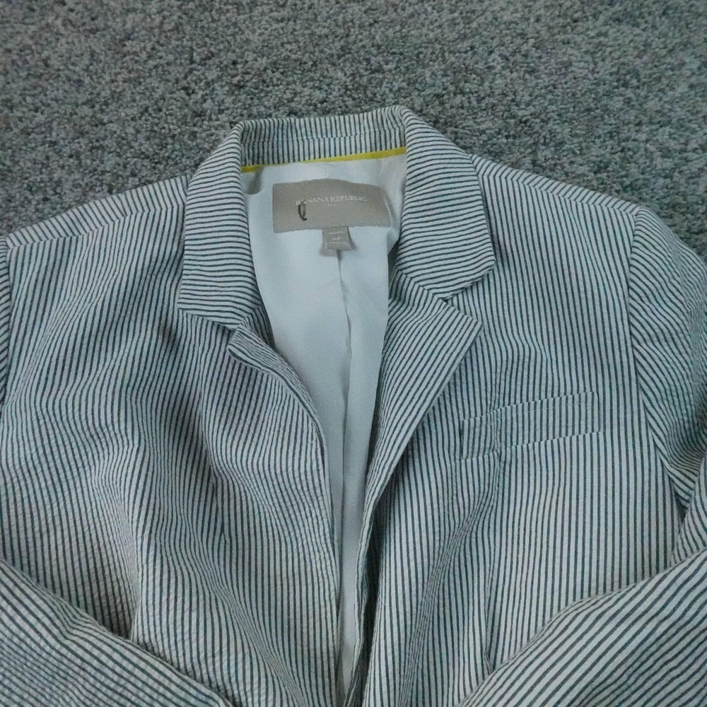 Banana Republic Blazer Womens 10P Blue Stripe Seersucker Lined Sport Coat Jacket